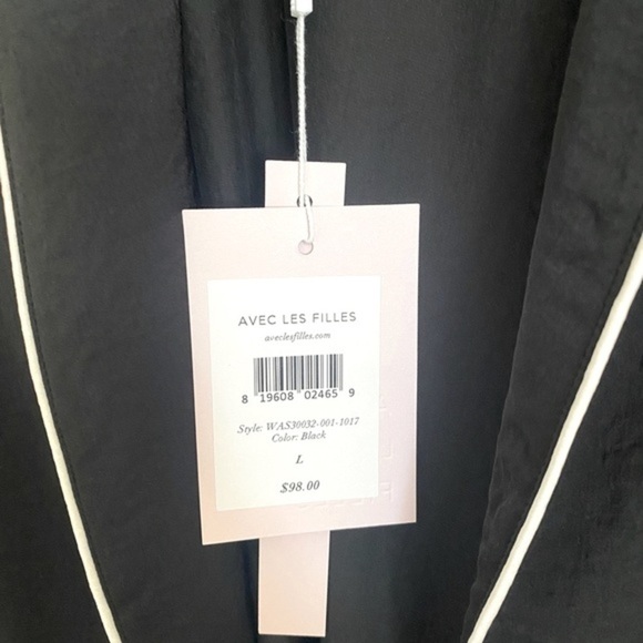 Avec Les Filles Black Robe - Picture 4 of 7